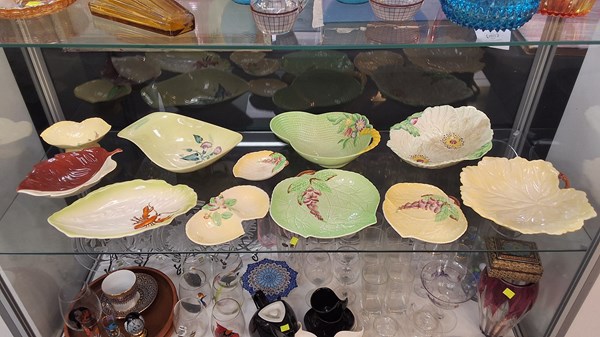 Lot 1411 - CARLTONWARE