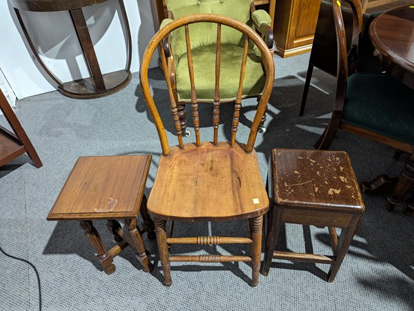 Lot 416 - CHAIR AND STOOLS