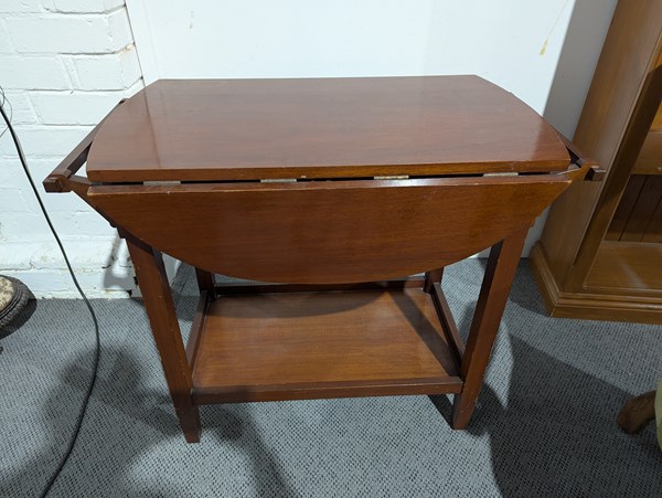 Lot 417 - TRAY MOBILE