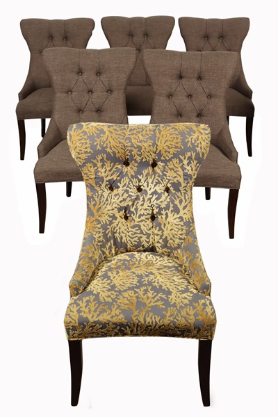 Lot 152 - SET OF DINING CHAIRS