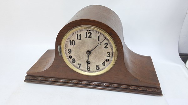 Lot 1347 - MANTEL CLOCK