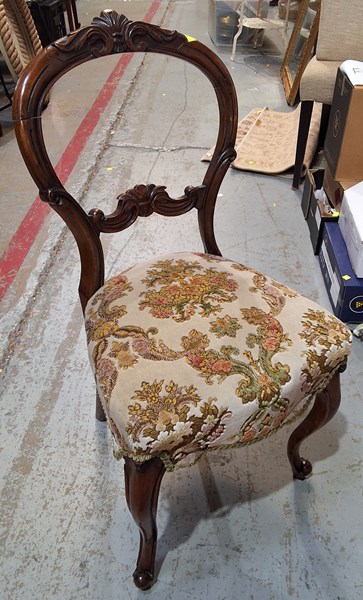 Lot 374 - DINING CHAIR