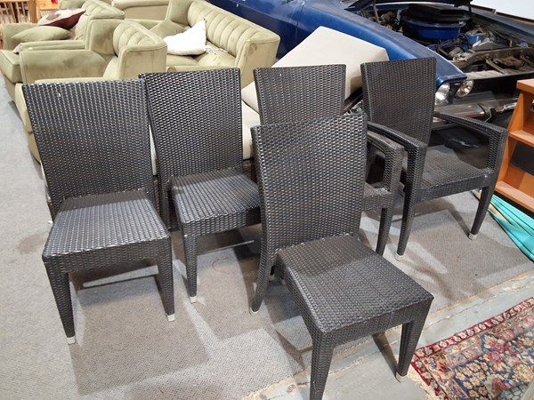 Lot 345 - OUTDOOR FURNITURE