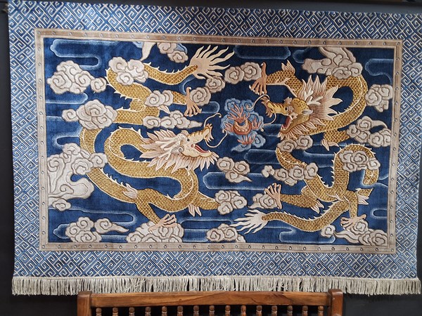 Lot 411 - WALL HANGING