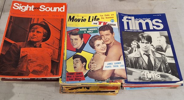 Lot 1494 - MOVIE MAGAZINES
