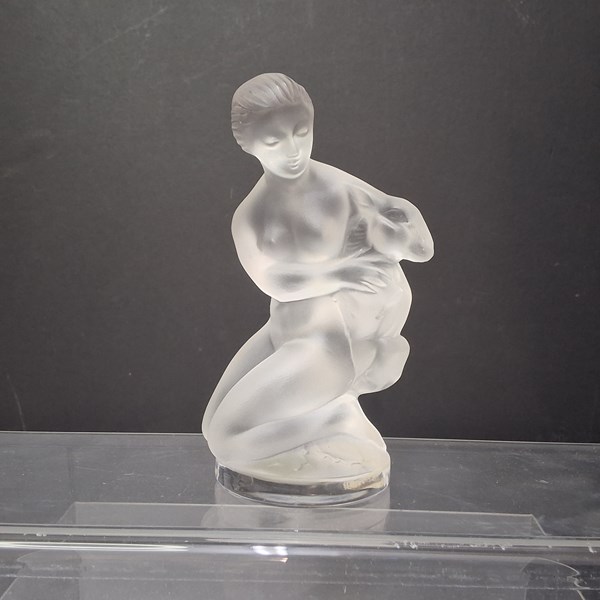 Lot 1242 - LALIQUE FIGURE
