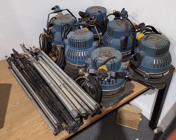 Lot 521 - PROFESSIONAL LIGHTING LOT