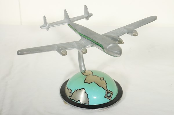 Lot 1358 - DESK ORNAMENT