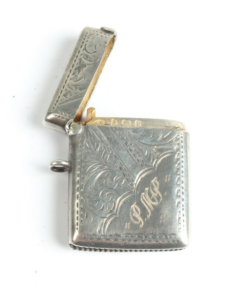 Lot 1101 - SILVER VESTA