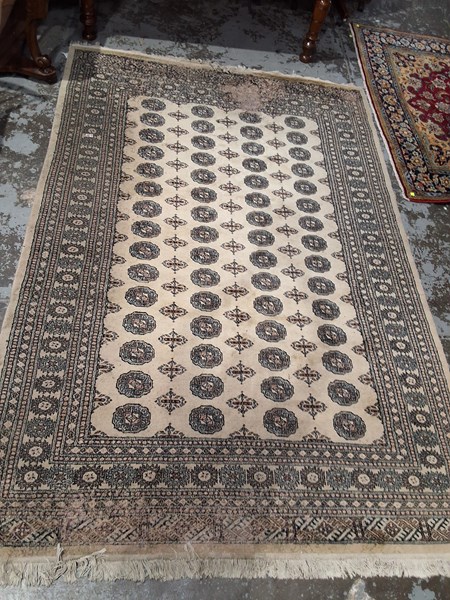 Lot 181 - RUG