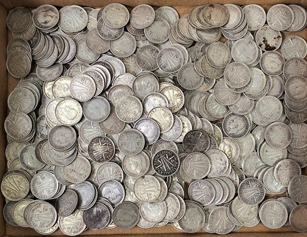 Lot 1119 - SILVER COINS