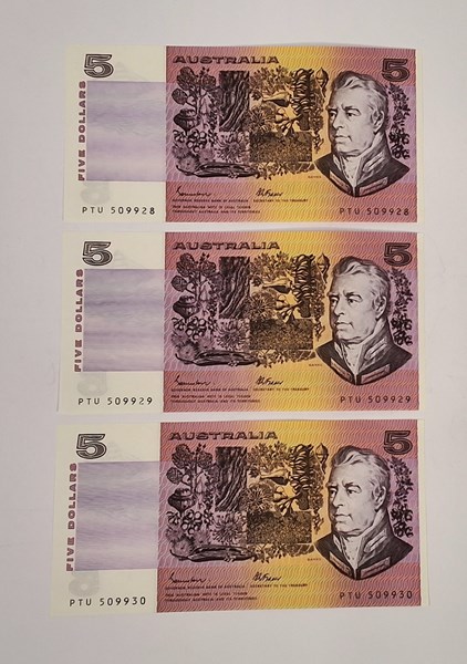 Lot 1121 - BANKNOTES