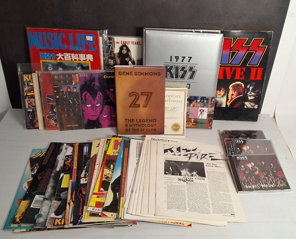 Lot 1440 - KISS ARMY COLLECTION