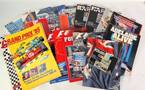 Lot 1319 - AUSTRALIAN GRAND PRIX PROGRAMS