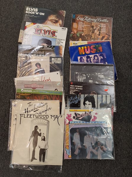 Lot 1305 - ASSORTED VINYLS