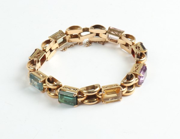 Lot 1001 - GOLD GEMSTONE BRACELET