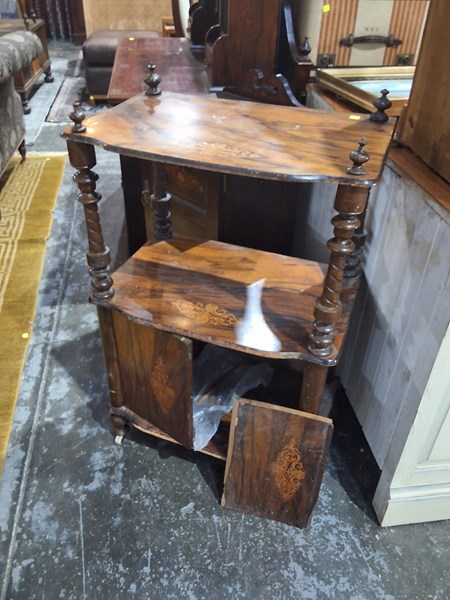 Lot 190 - SIDE CABINET
