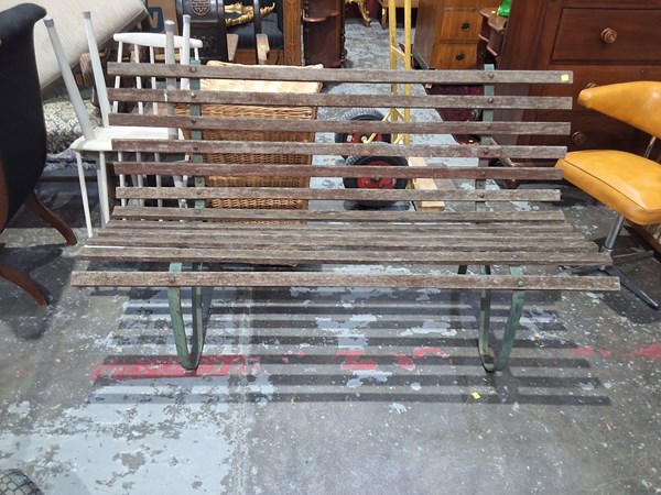 Lot 466 - OUTDOOR BENCH