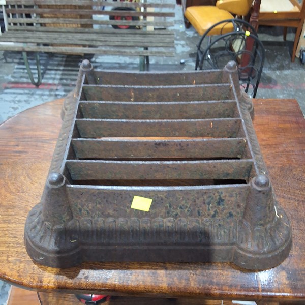 Lot 236 - BOOT SCRAPER