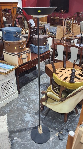 Lot 101 - STANDARD LAMP