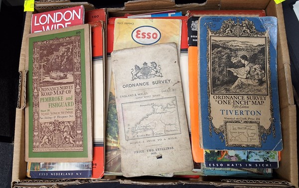 Lot 1524 - ROAD MAPS