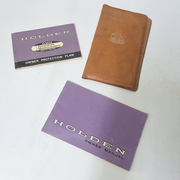 Lot 1266 - HOLDEN OWNERS MANUAL