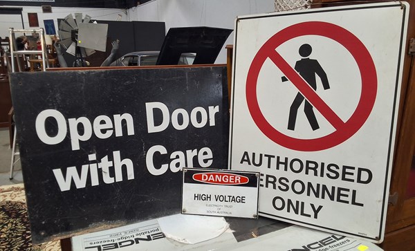 Lot 266 - WARNING SIGNS