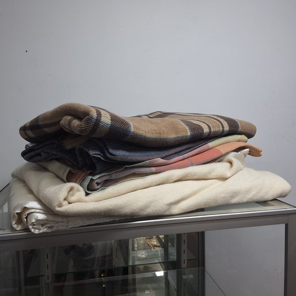 Lot 1514 - BLANKETS