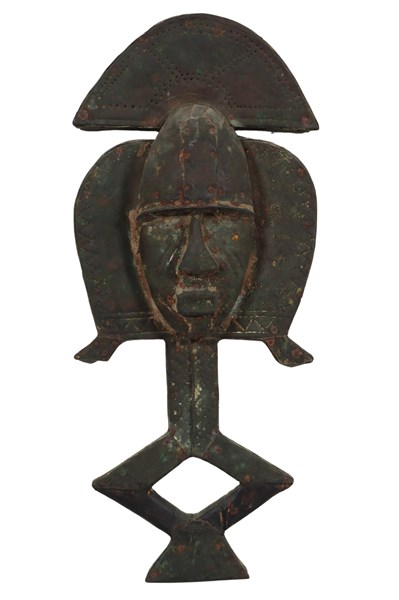 Lot 258 - RELIQUARY GUARDIAN FIGURE