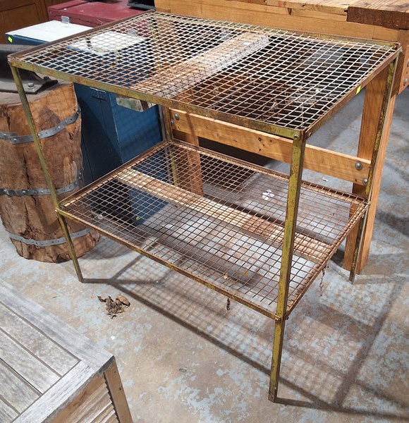 Lot 288 - WORKSHOP SHELVES
