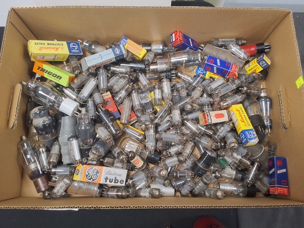 Lot 1378 - RADIO VALVES