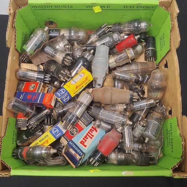 Lot 1377 - RADIO VALVES