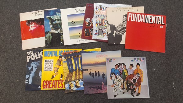 Lot 1425 - VINYL RECORDS