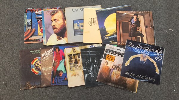 Lot 1308 - VINY RECORDS