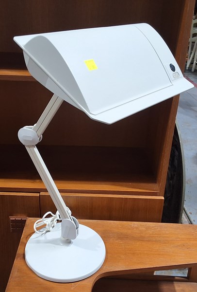 Lot 16 - LUXO LAMP