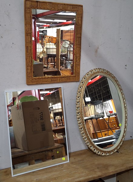 Lot 452 - WALL MIRRORS