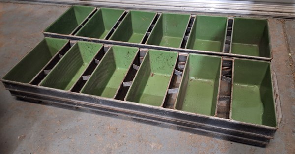 Lot 279 - BREAD LOAF MOULDS