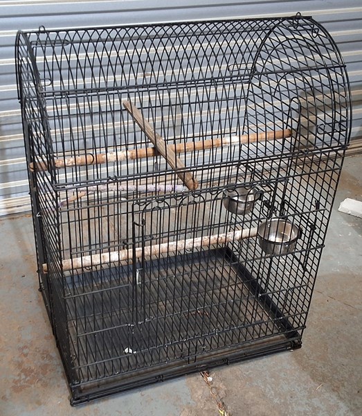 Lot 446 - BIRD CAGE