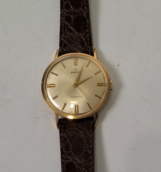 Lot 1040 - WRISTWATCH