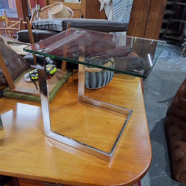 Lot 77 - SIDE TABLE
