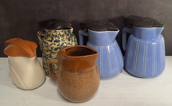 Lot 1411 - ELECTRIC JUGS