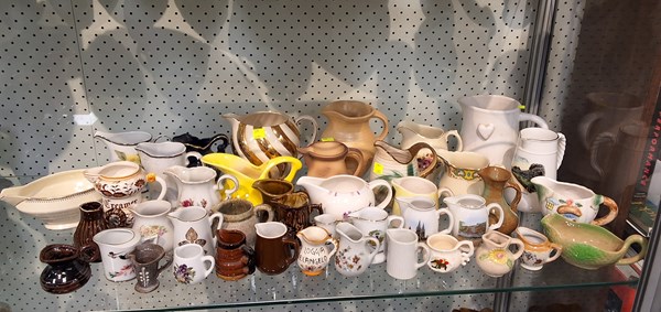Lot 1329 - JUG COLLECTION