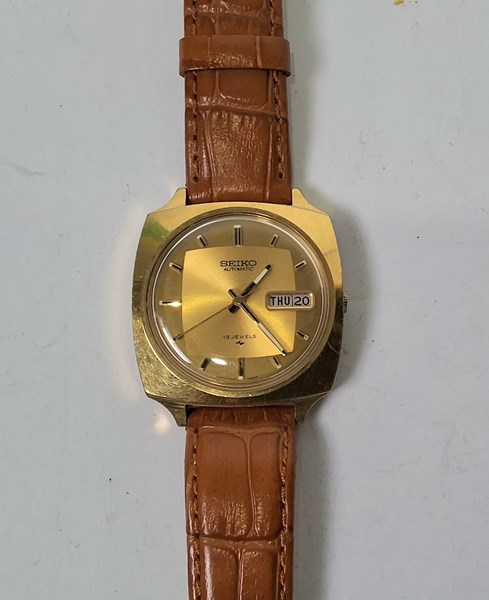 Lot 1036 - WRISTWATCH