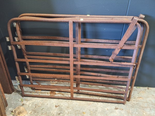 Lot 480 - PERSONAL ACCESS GATES