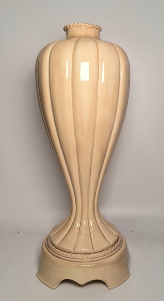Lot 1344 - DECOR VASE