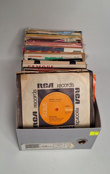 Lot 1424 - ASSORTED 45s