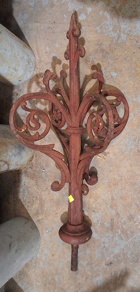 Lot 496 - ARCHITECTURAL SPIRE