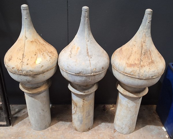 Lot 473 - SPIRES