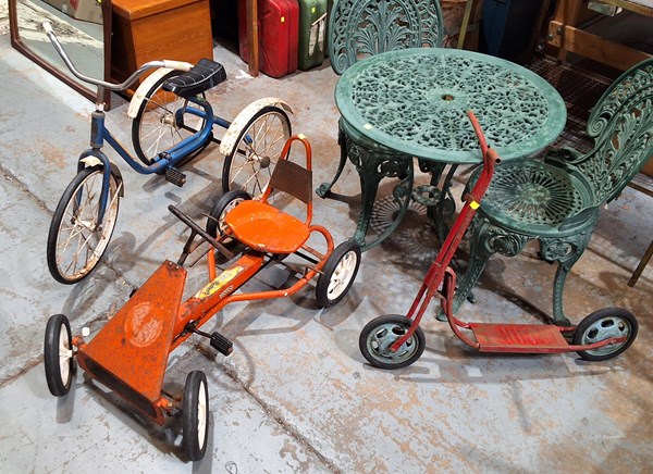 Lot 239 - CHILDREN'S TOYS