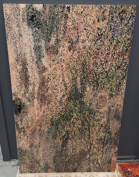 Lot 461 - GRANITE SLAB